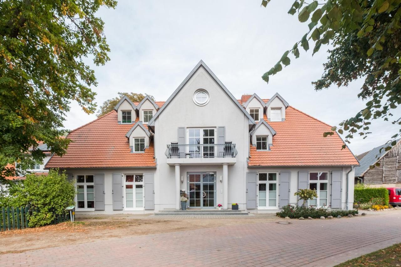 Herrenhaus Jürgenshof Alt Schwerin Exterior foto
